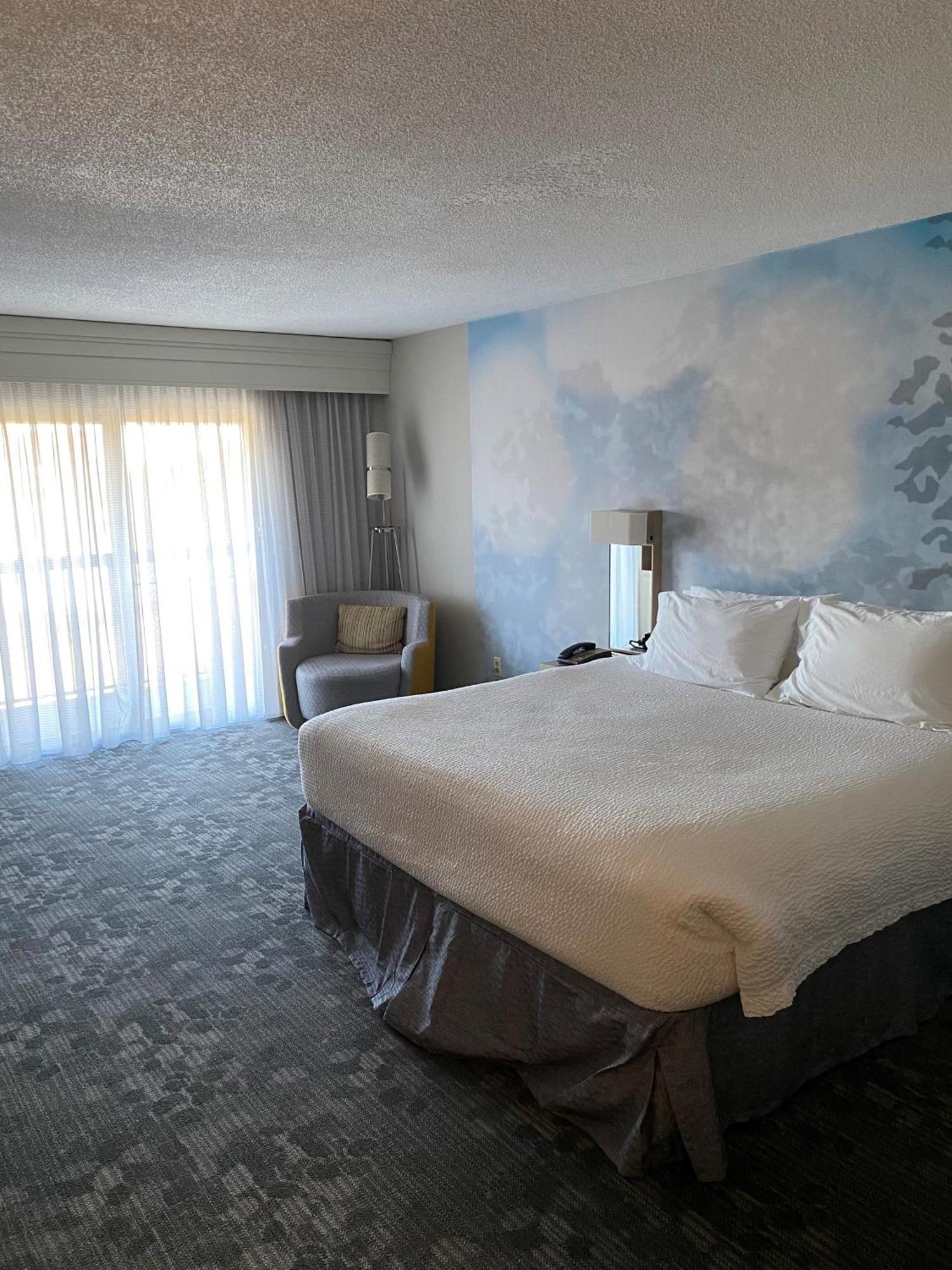 Courtyard Boston Raynham Hotell Eksteriør bilde