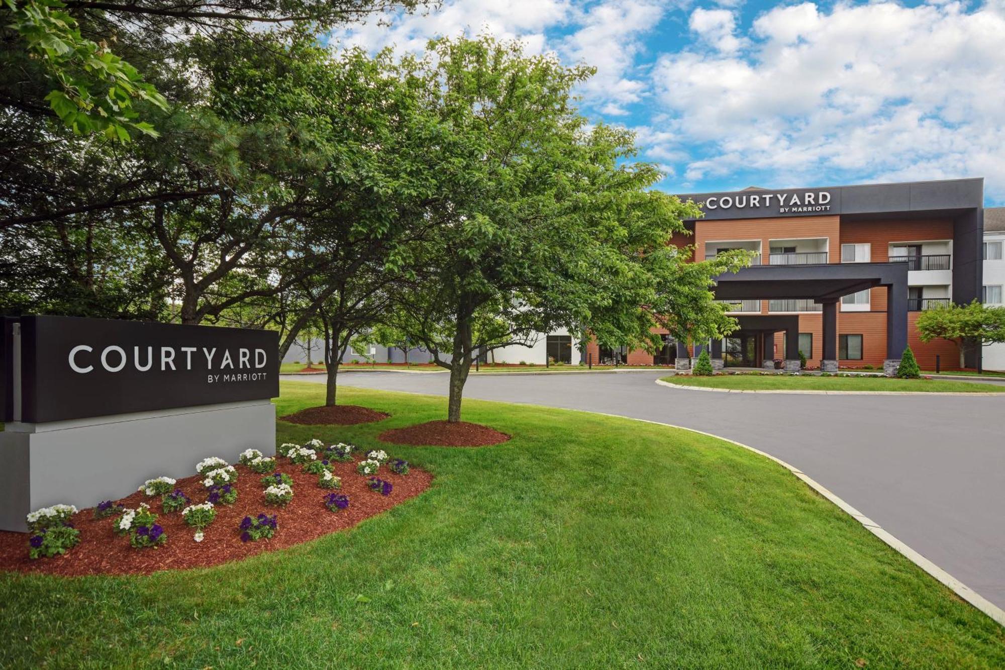 Courtyard Boston Raynham Hotell Eksteriør bilde