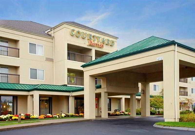 Courtyard Boston Raynham Hotell Eksteriør bilde